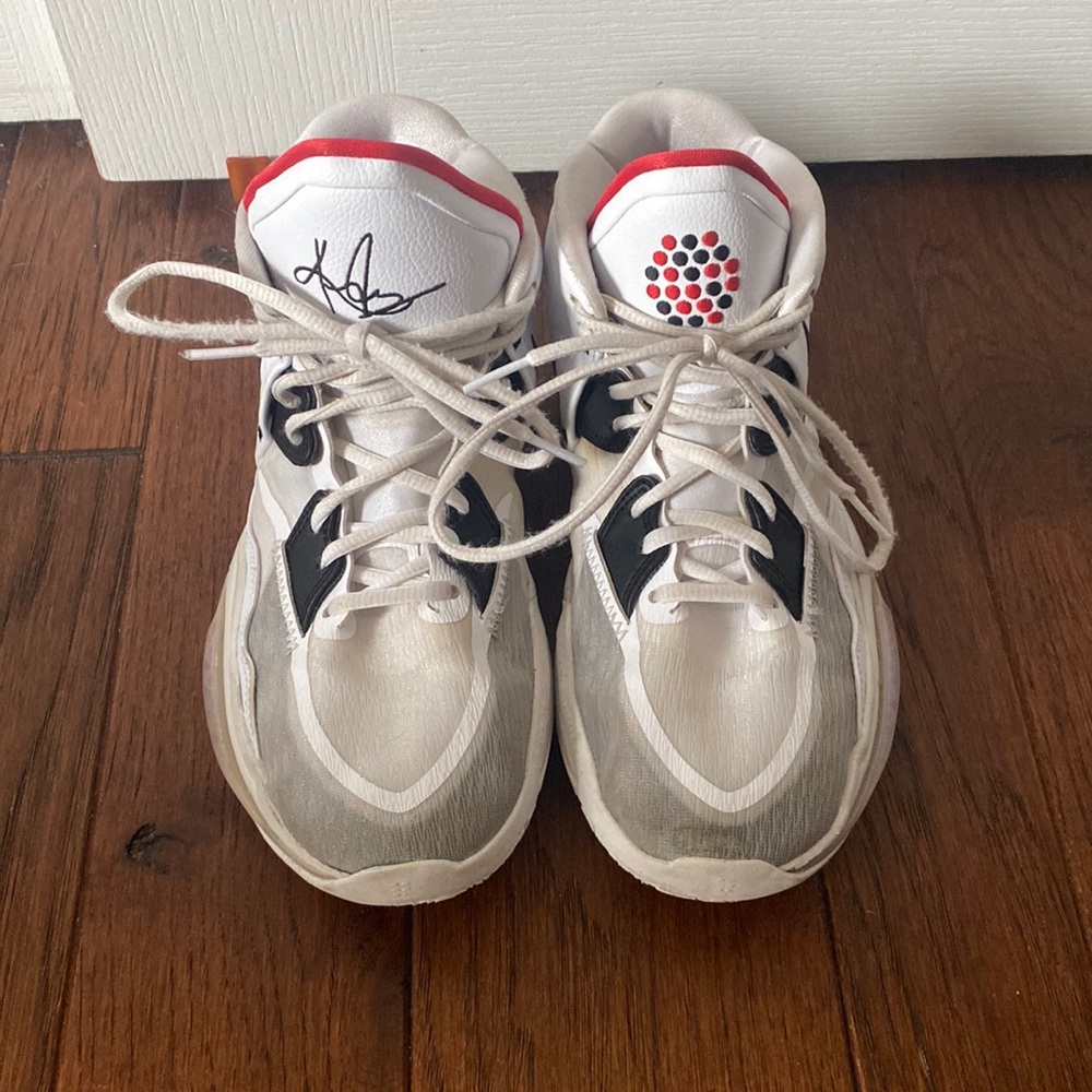 COPY - Nike Kyrie Infinity